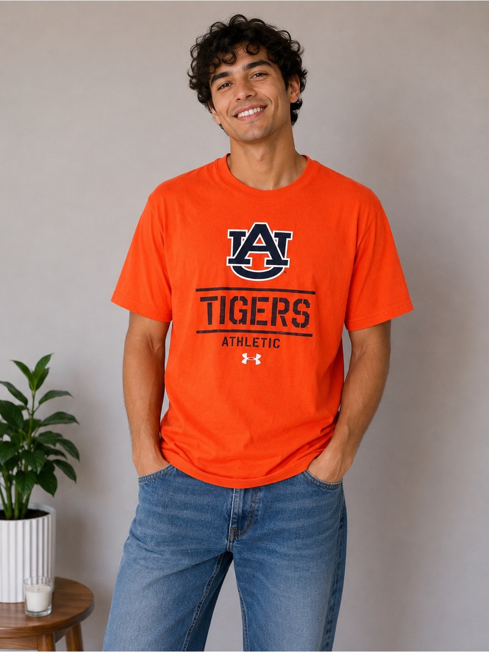 NWT Under Armour Auburn Tigers Orange T-Shirt - Size Large